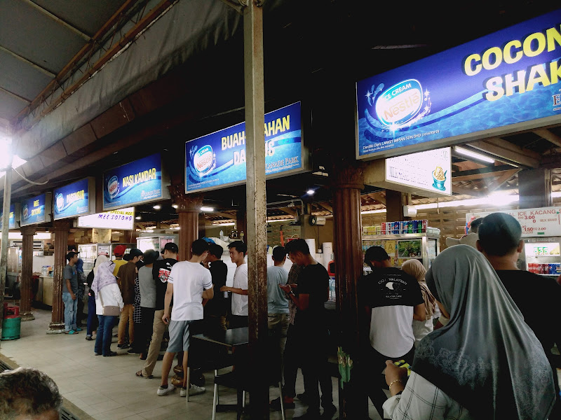 Hameed Pata Mee Sotong
