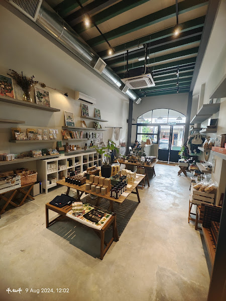 Gallery Photo 3