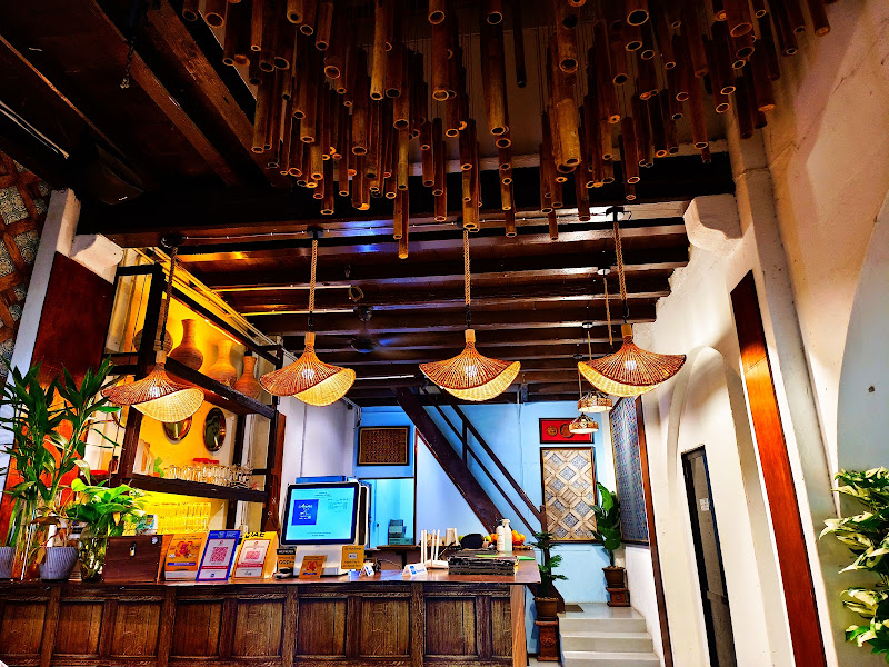 Aroma Eatery