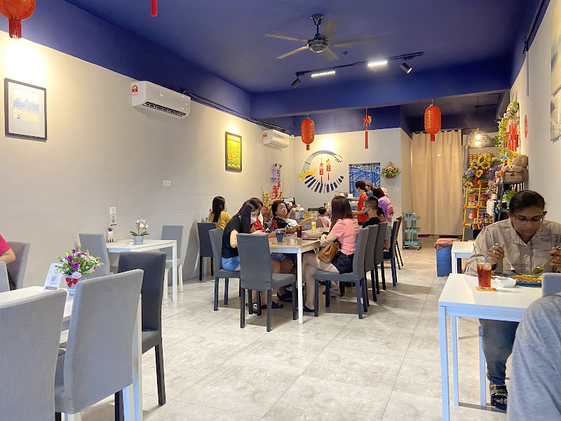 Chillar Cafe